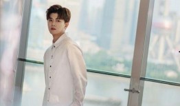 今日娱乐爆料任嘉伦是谁,神秘身份引热议